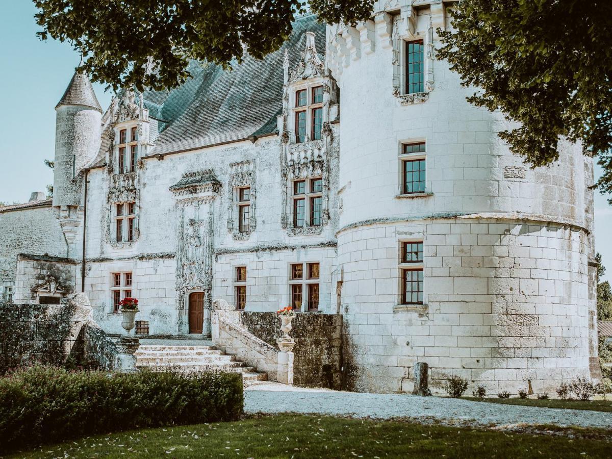 Chateau De Crazannes Kültér fotó